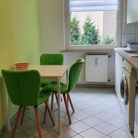 Grosse Ferienwohnung An Der Rheinpromenade Three Duisburg Eksteriør bilde